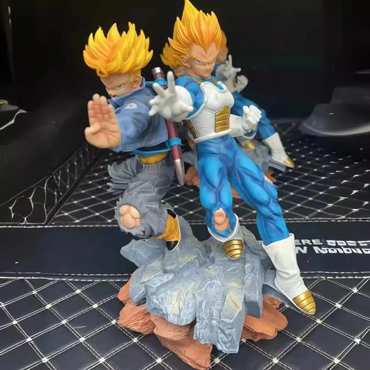 Figurine Dragon Ball - Vegeta contre Trunks